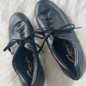 Capezio Black Leather Tap Dance Shoes